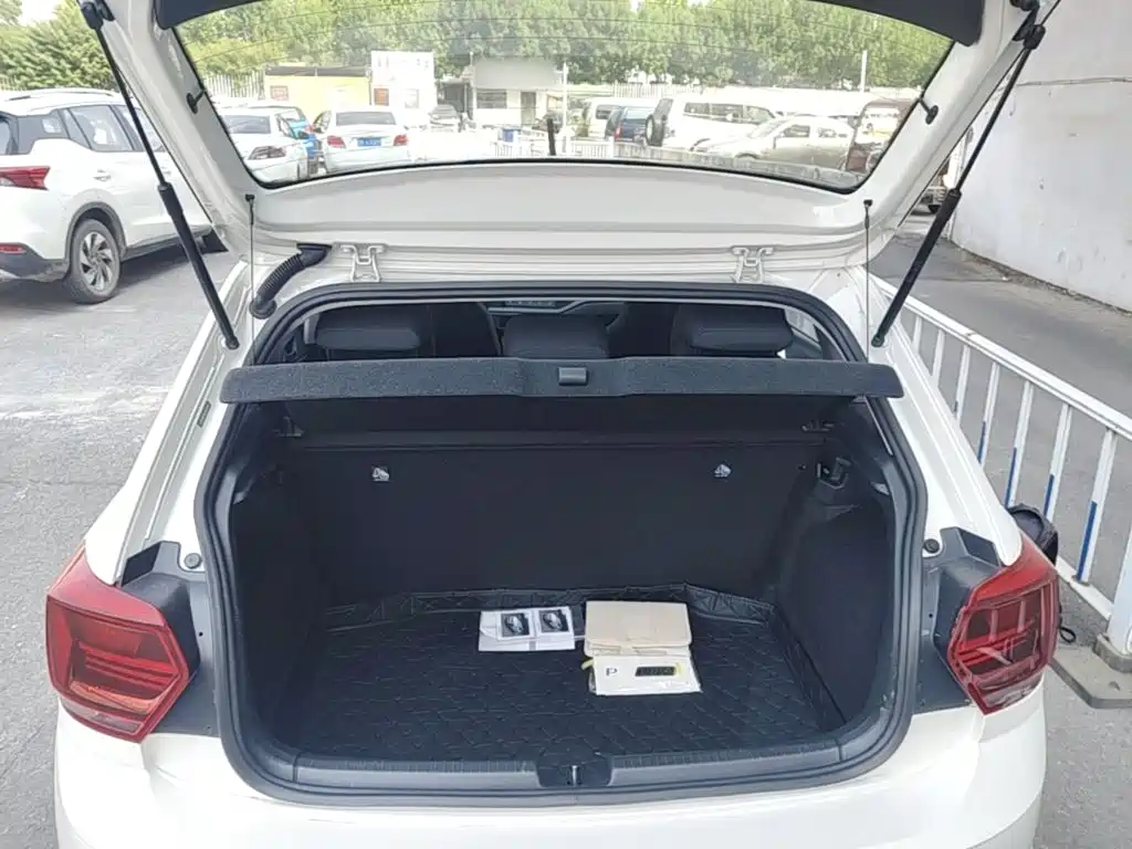 Volkswagen Polo — миниатюра 19
