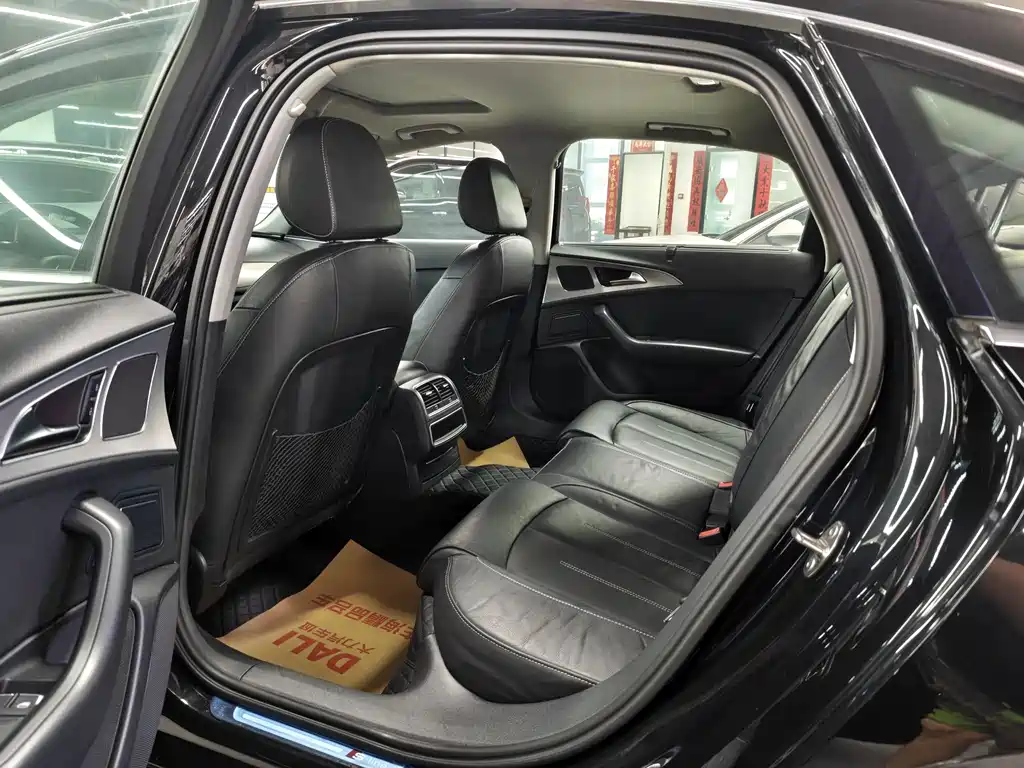 Audi A6L — миниатюра 10