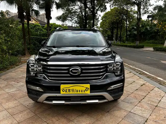 2017 GAC Trumpchi GS8