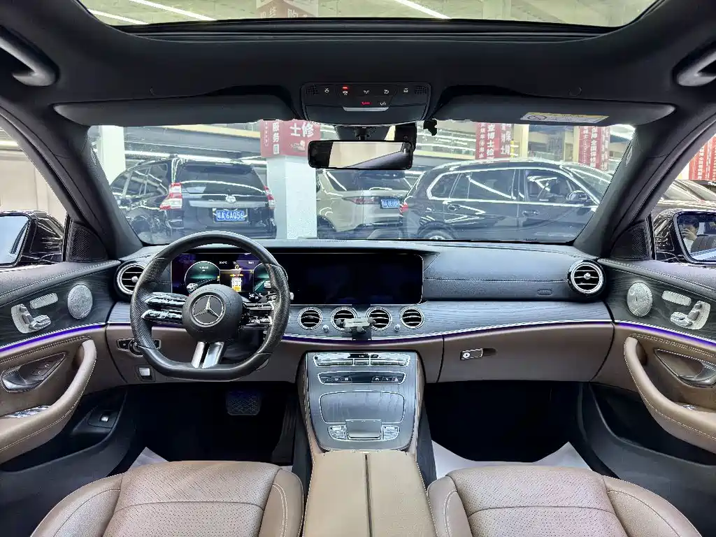 Mercedes-Benz E-Class — миниатюра 12