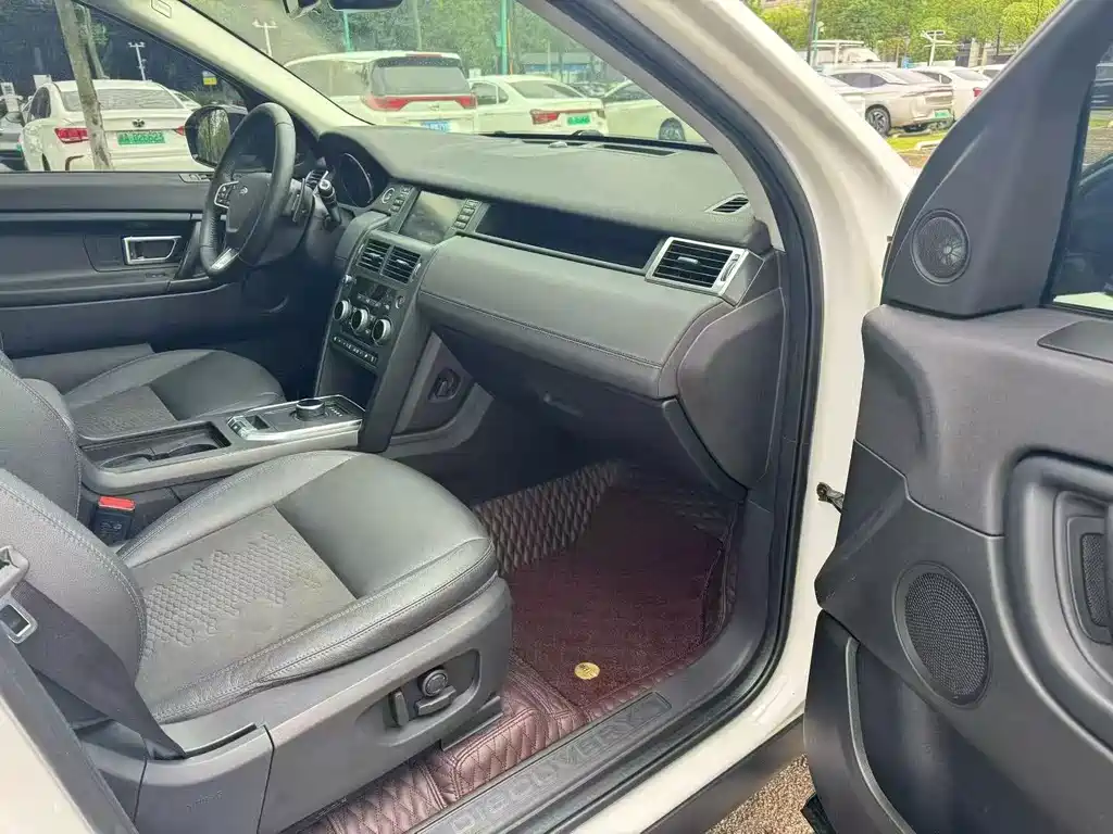Land Rover Discovery Sport — миниатюра 4