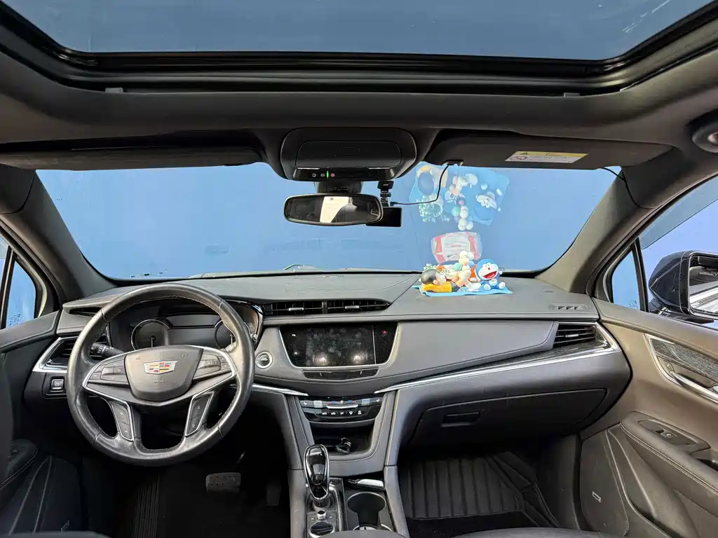 Cadillac XT5 — миниатюра 4