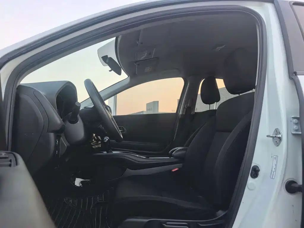 Honda Vezel — миниатюра 16