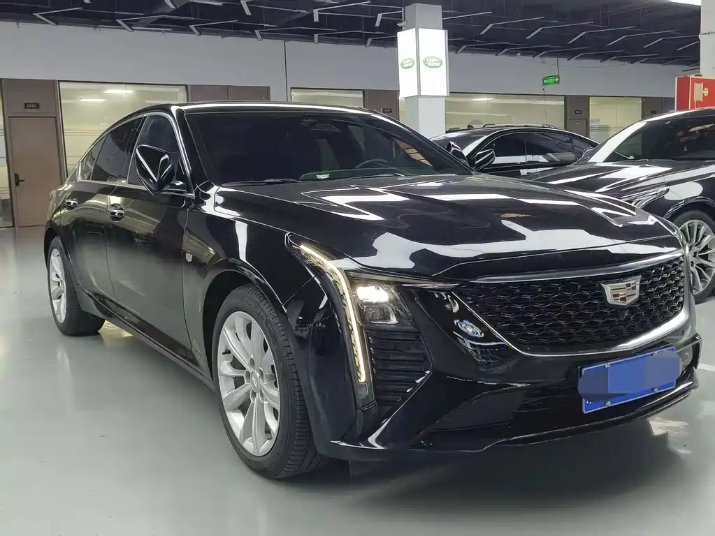 Cadillac CT5 — миниатюра 3