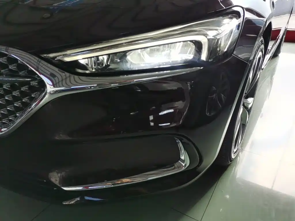 Buick LaCrosse — миниатюра 24