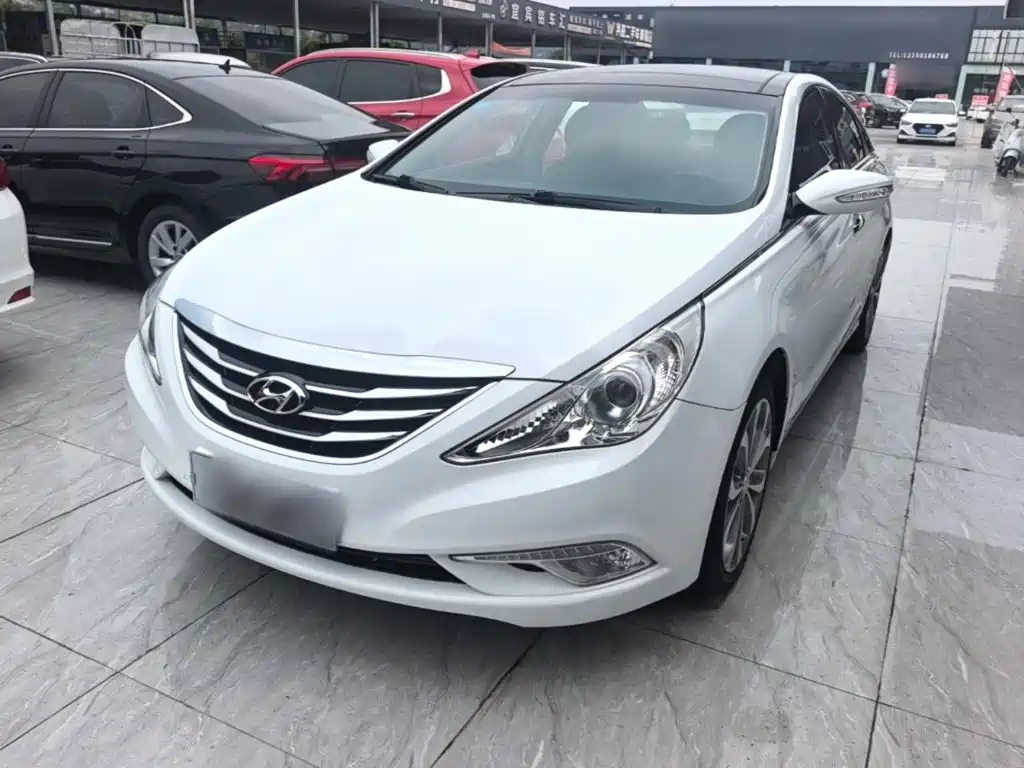 Hyundai Sonata 2014 2.0L Auto Premium Edition