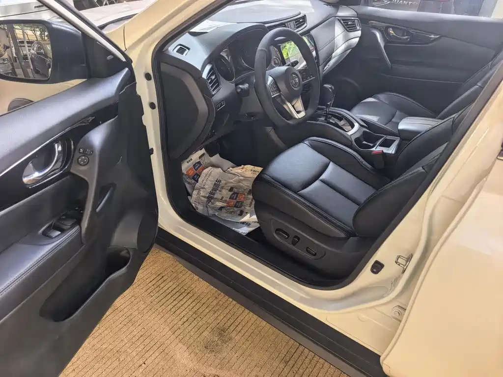 Nissan X-Trail — миниатюра 6
