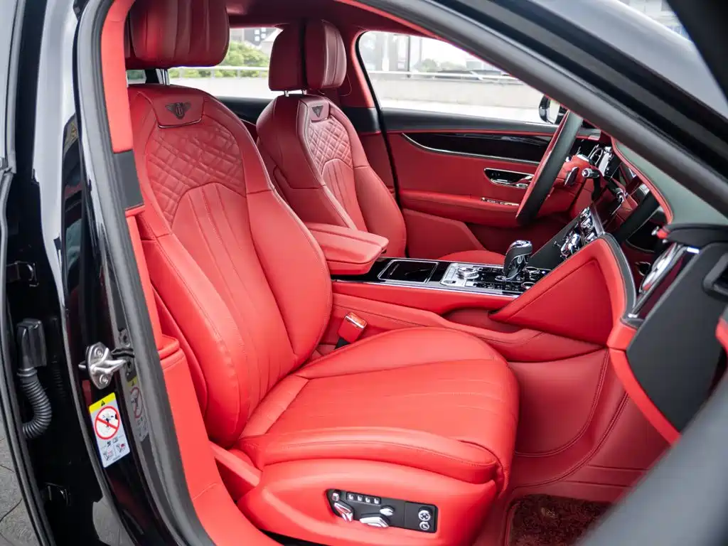 Bentley Flying Spur — миниатюра 15