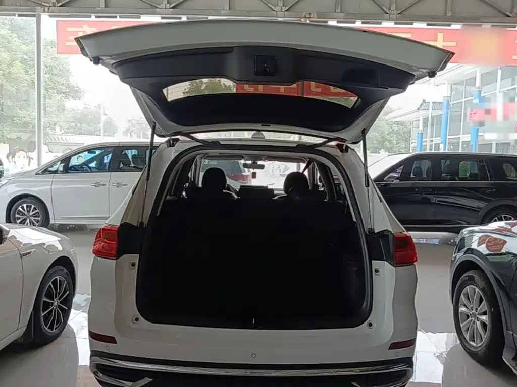 Haval M6 — миниатюра 19