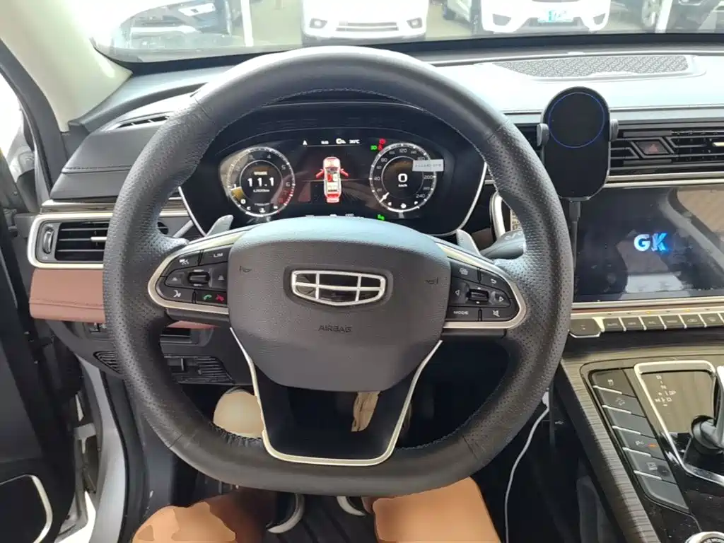 Geely Boyue — миниатюра 11