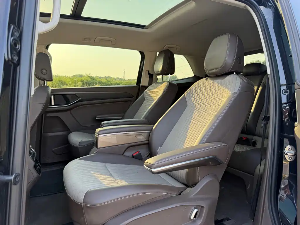 Volkswagen Viloran — миниатюра 6