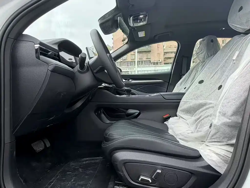 GEELY AUTOMOBILE XINGRUI