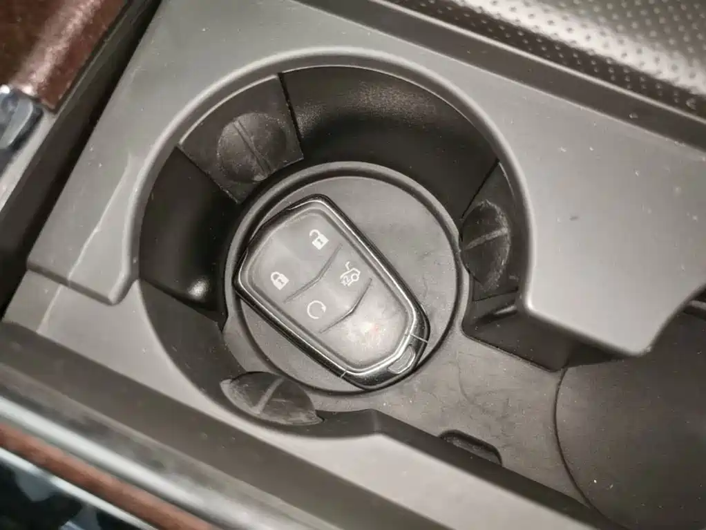 Cadillac XTS — миниатюра 9