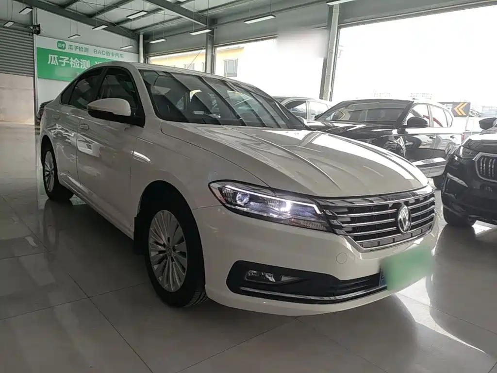 Volkswagen Lavida — миниатюра 4