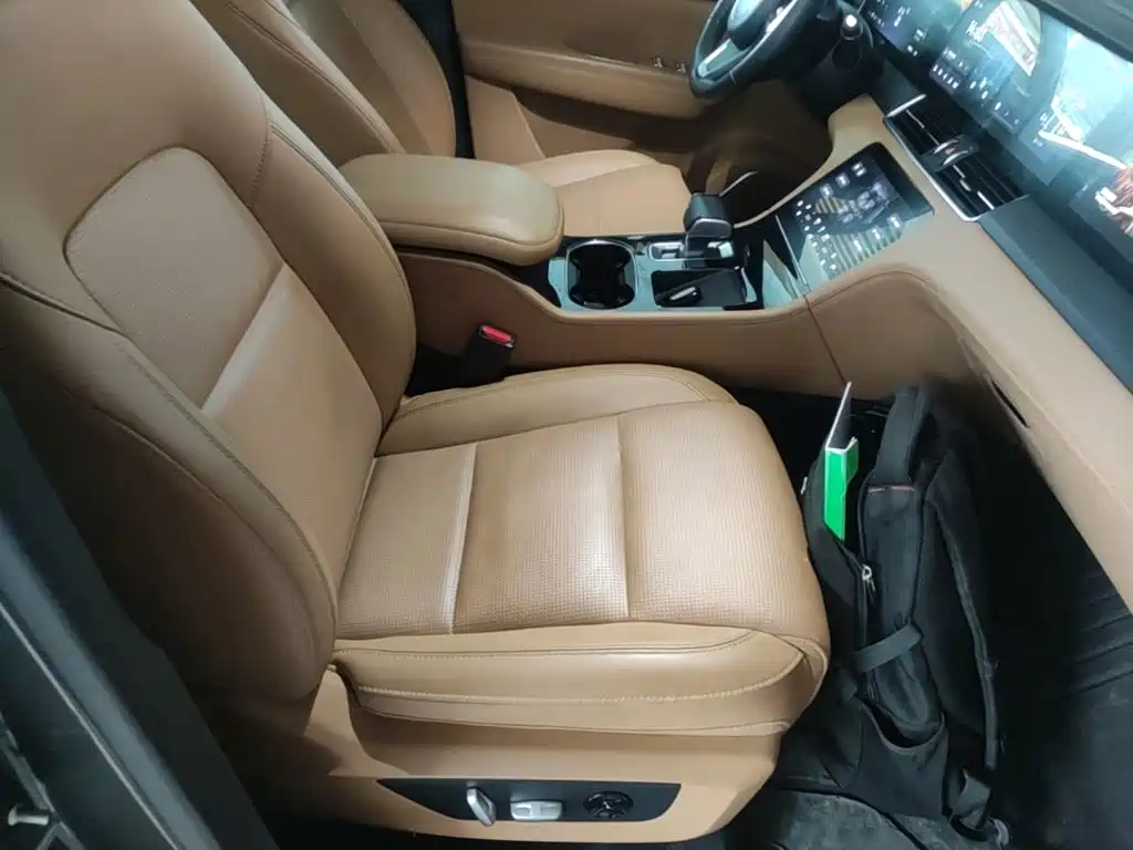 Li Auto Li ONE — миниатюра 25