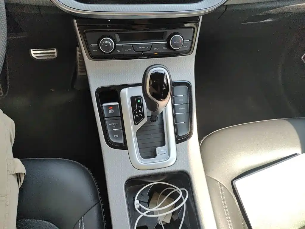 Geely Emgrand GS — миниатюра 15