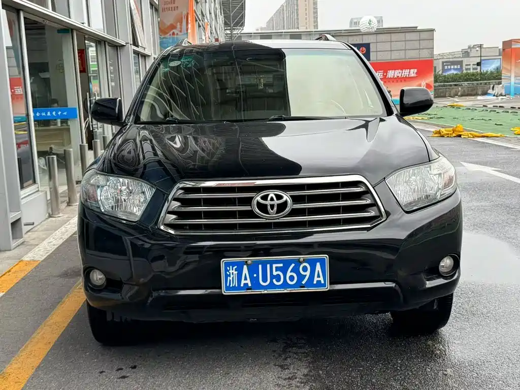 Toyota Highlander — миниатюра 2
