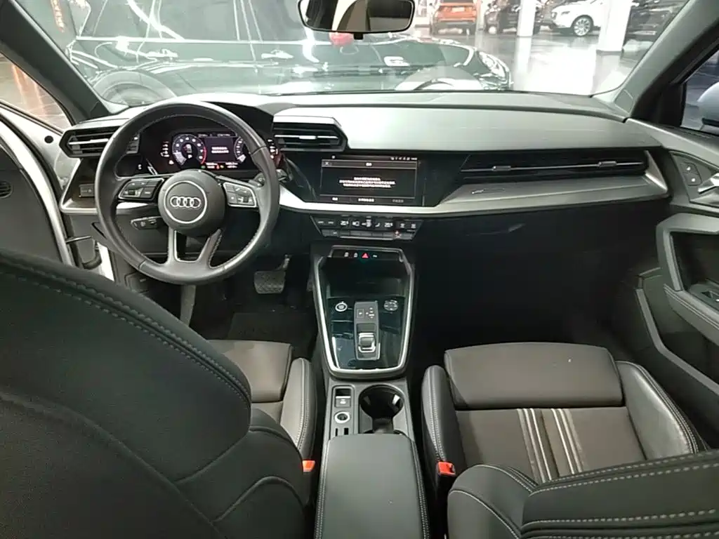 Audi A3 — миниатюра 10