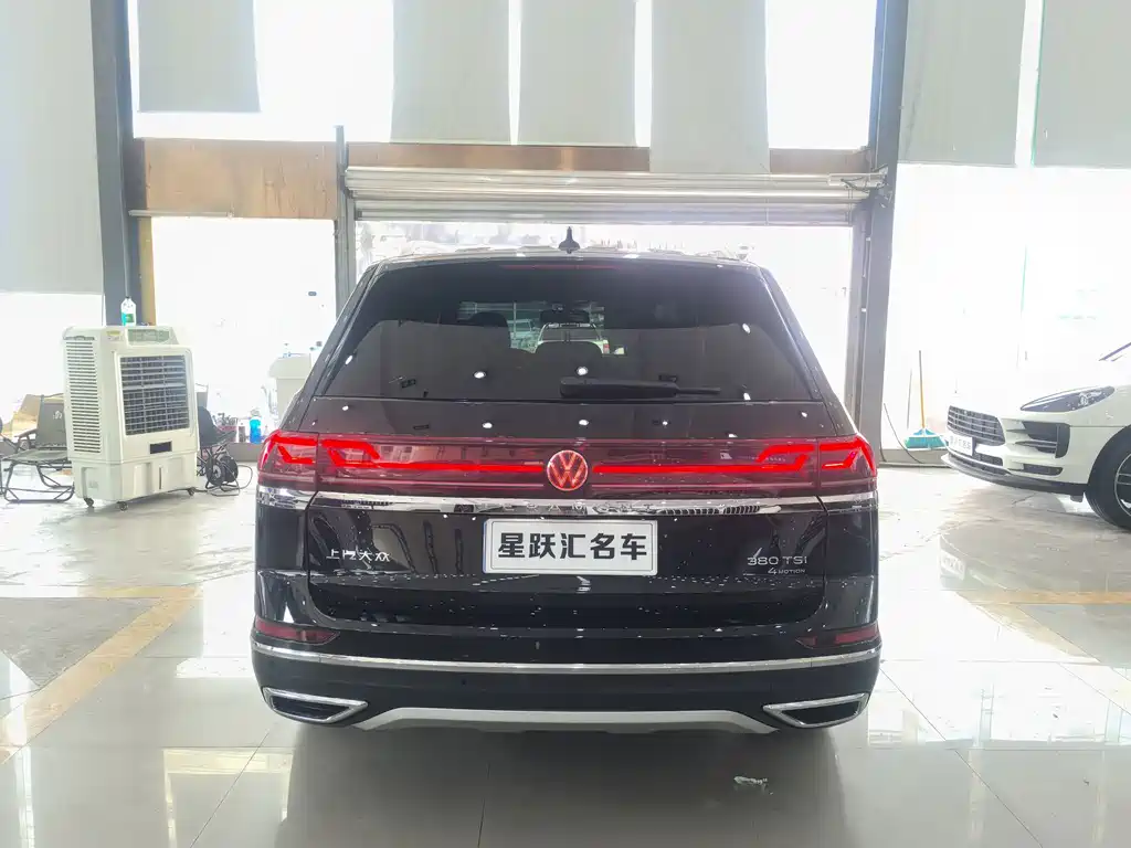 Volkswagen Teramont — миниатюра 5