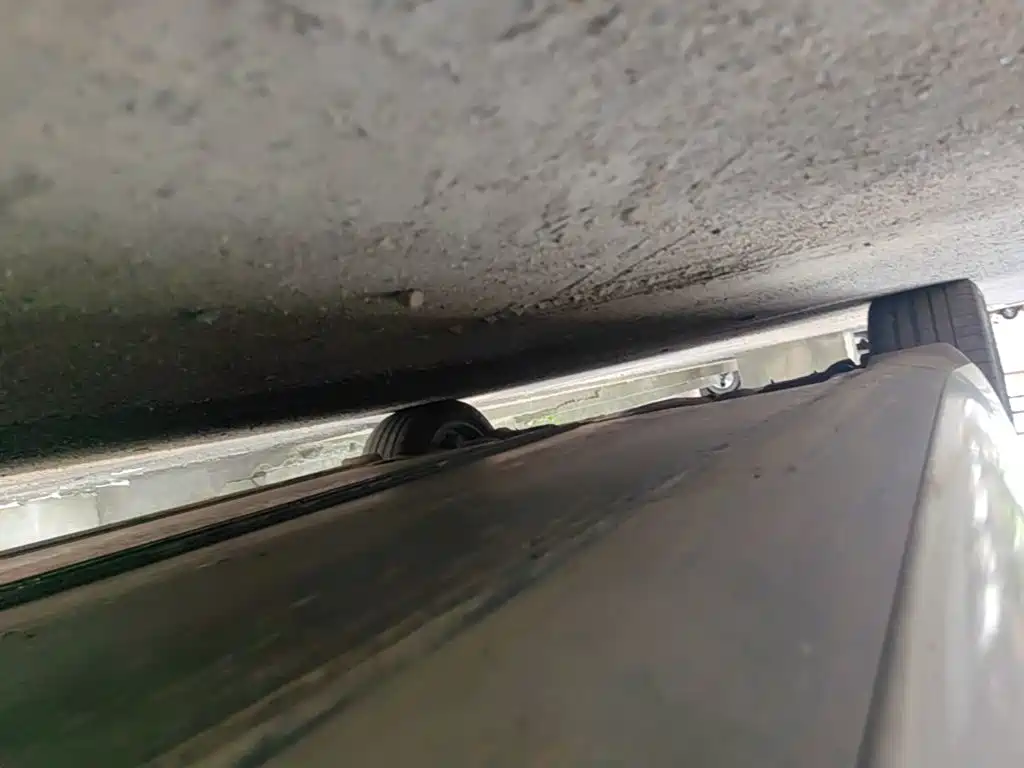 Tesla Model 3 — миниатюра 21