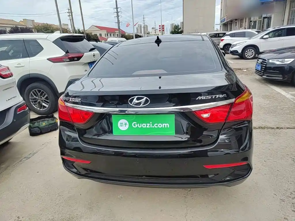 Hyundai Mistra — миниатюра 6
