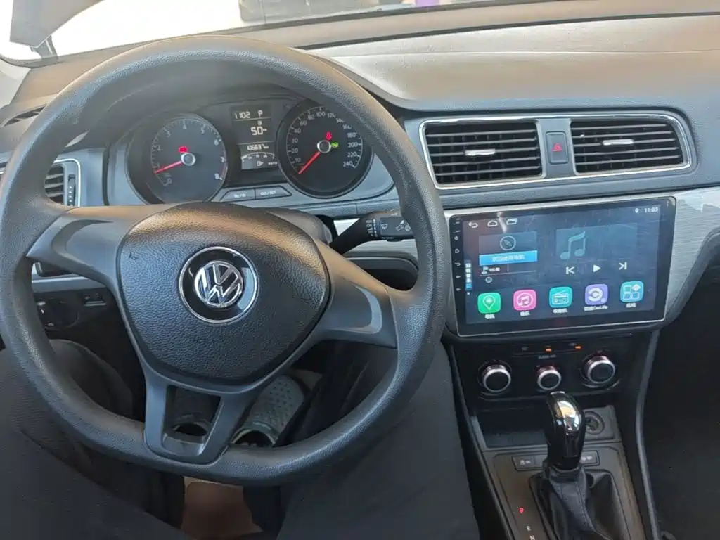 Volkswagen Lavida — миниатюра 10