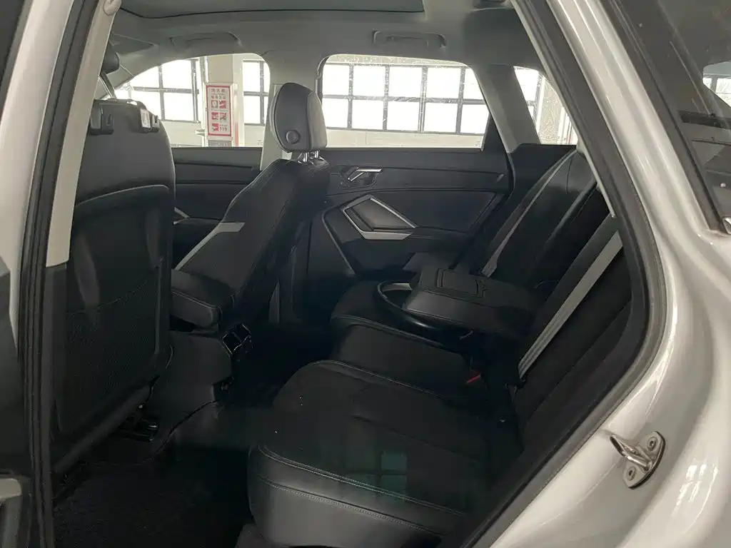 Audi Q3 — миниатюра 9