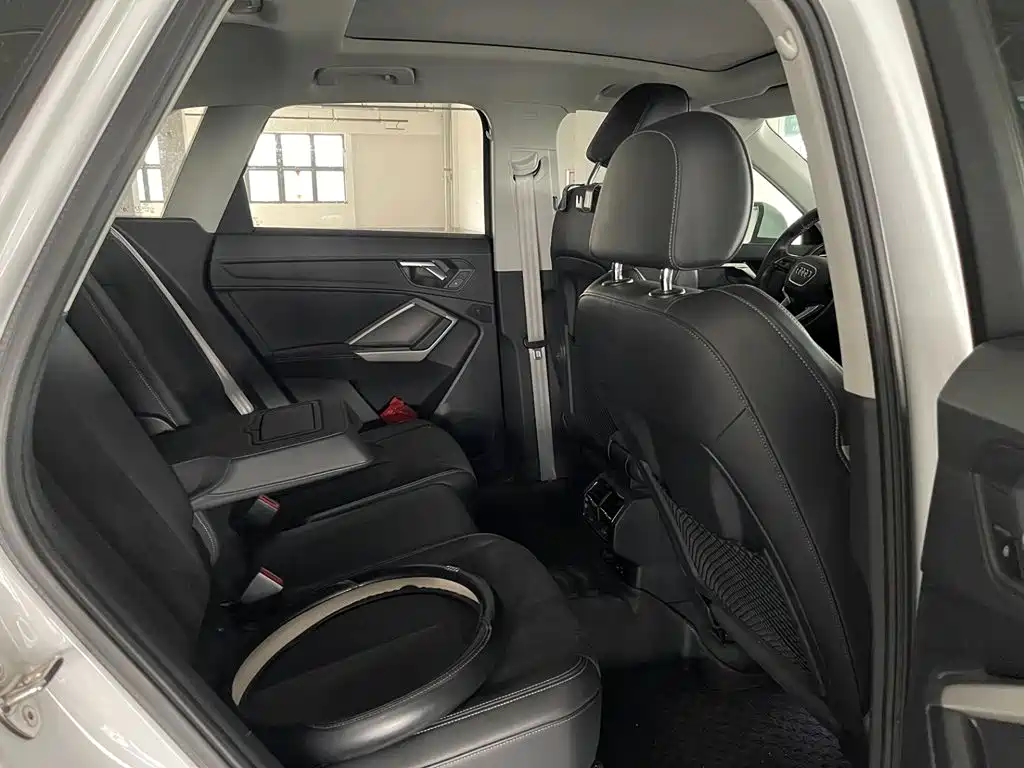 Audi Q3 — миниатюра 10