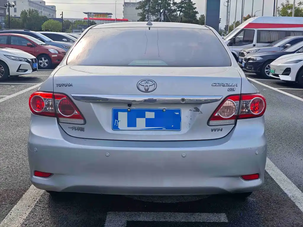 Toyota Corolla — миниатюра 8