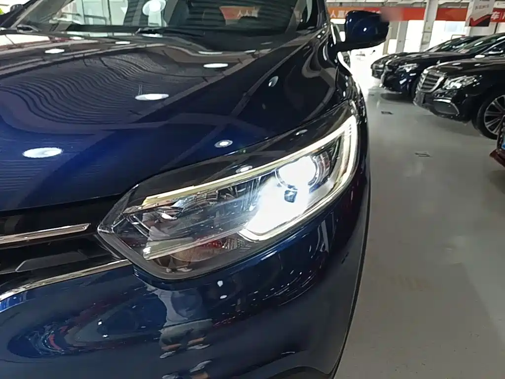 Renault Kadjar — миниатюра 24