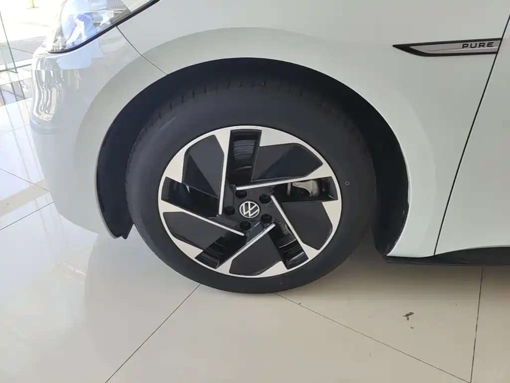 Volkswagen ID.3 — миниатюра 23