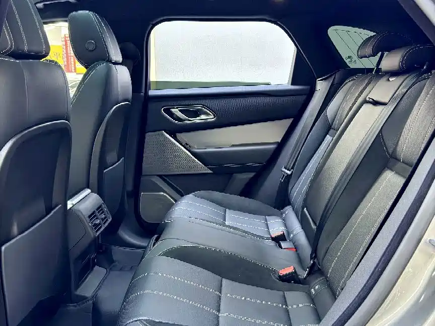 Land Rover Velar — миниатюра 14