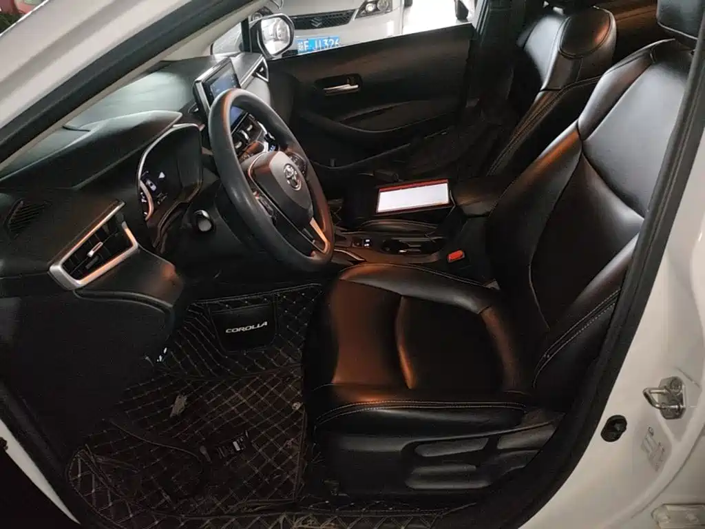Toyota Corolla — миниатюра 15