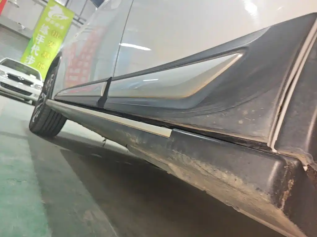 Mitsubishi Outlander — миниатюра 22