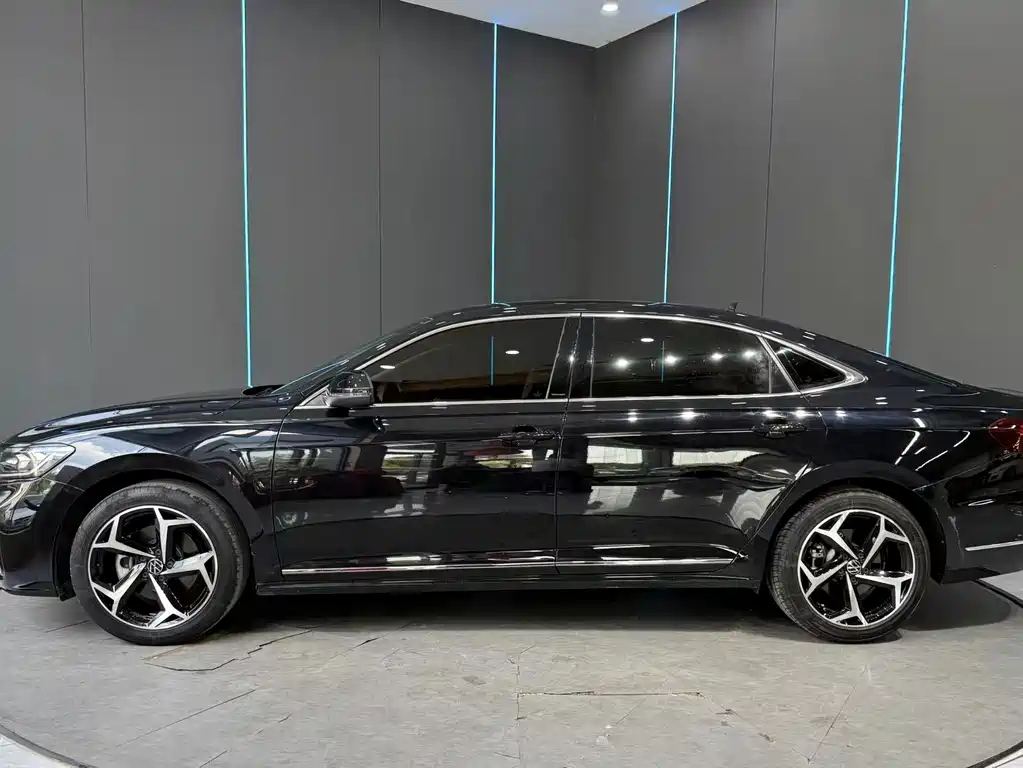 Volkswagen Passat — миниатюра 4