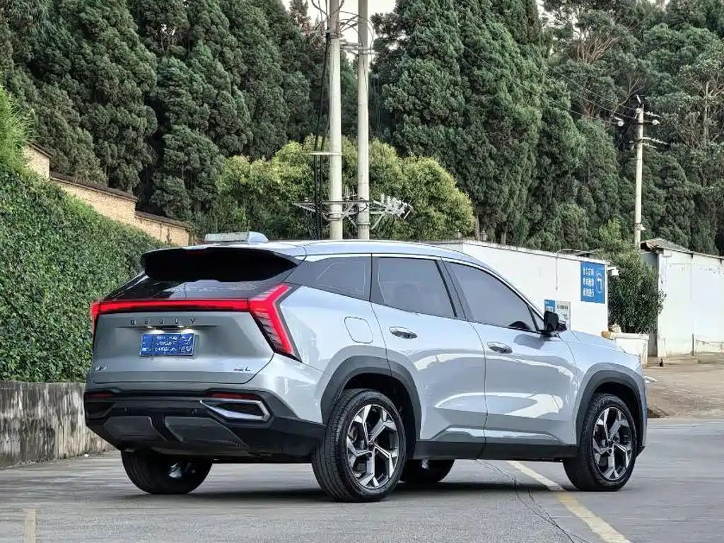 Geely Boyue L — миниатюра 7