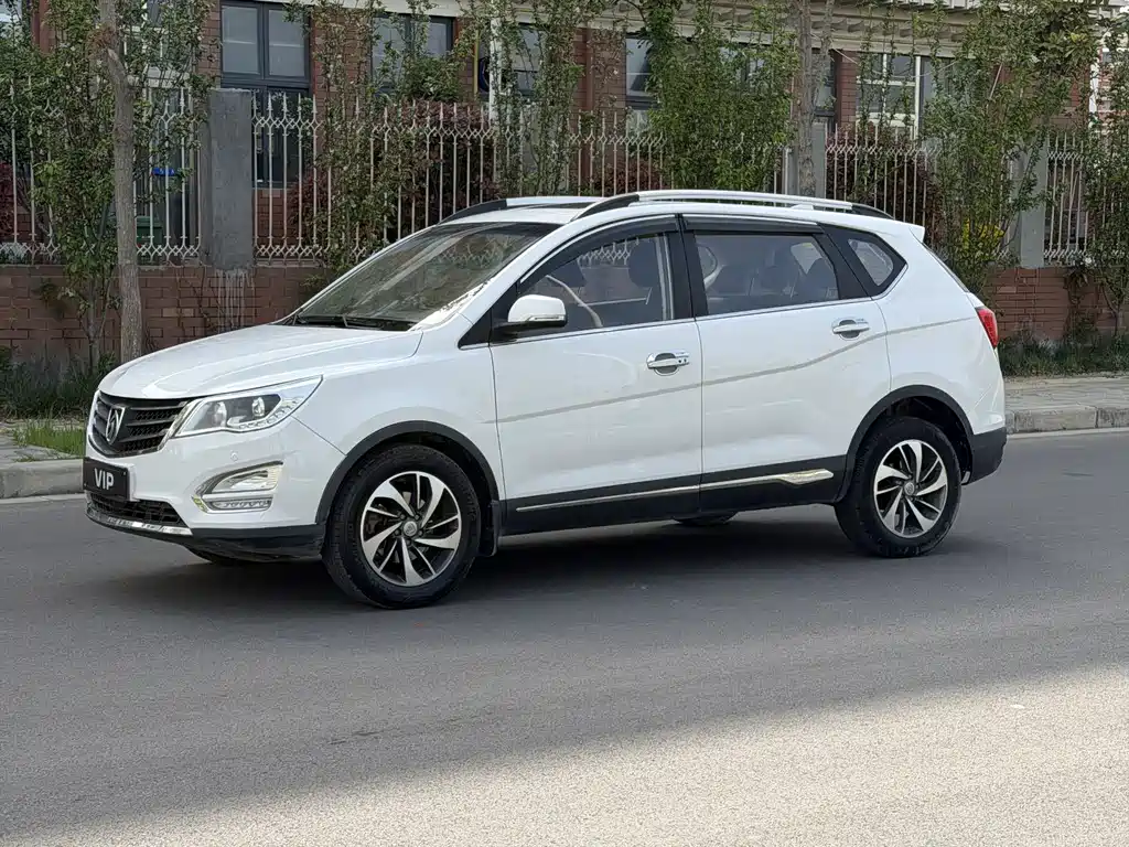 Baojun 560 2016