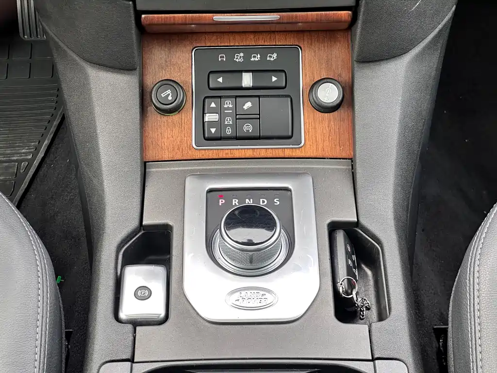 Land Rover Discovery — миниатюра 16