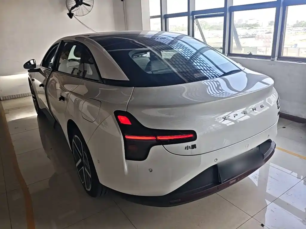XPeng MONA M03 — миниатюра 5