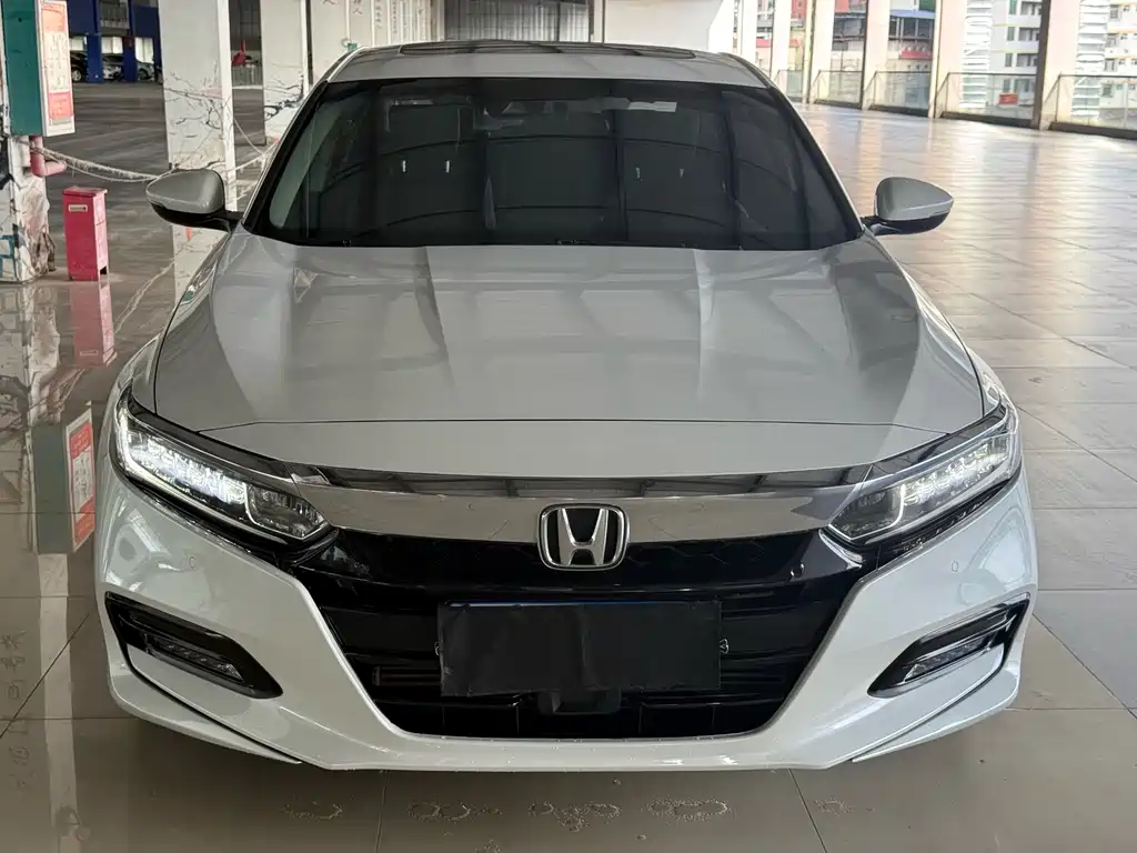 Honda Accord — миниатюра 2