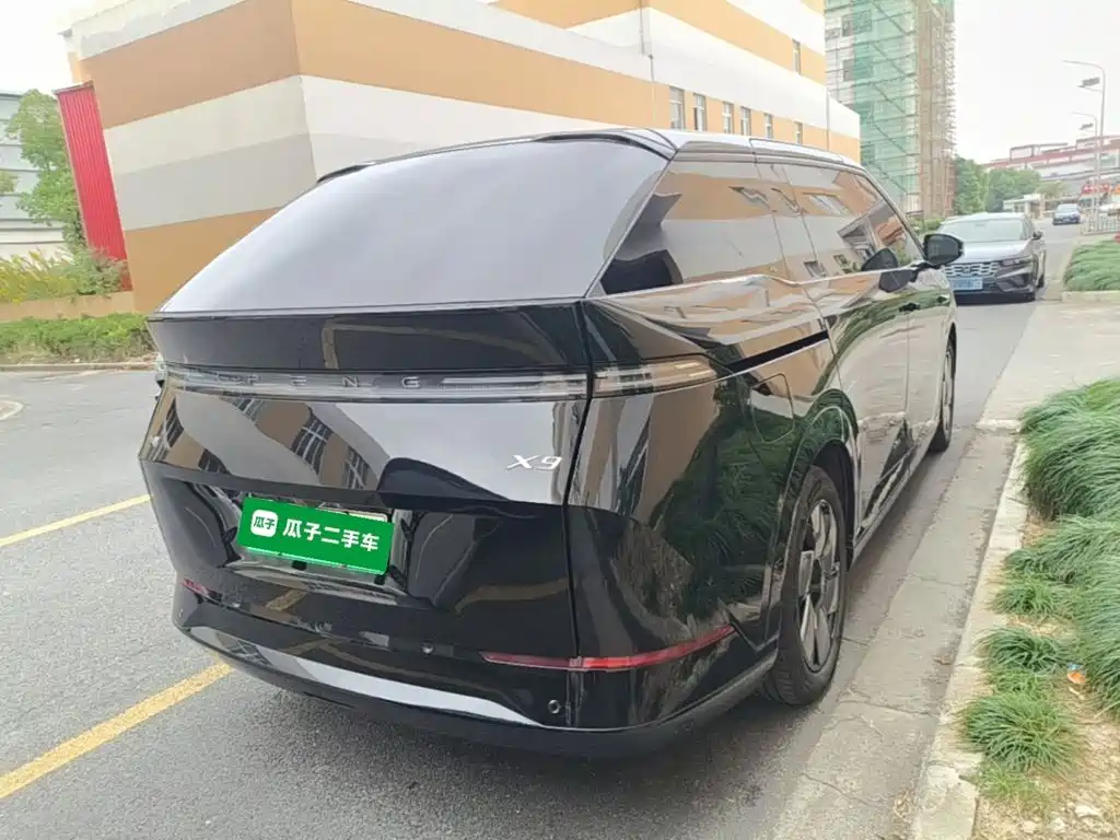 XPeng X9 — миниатюра 7