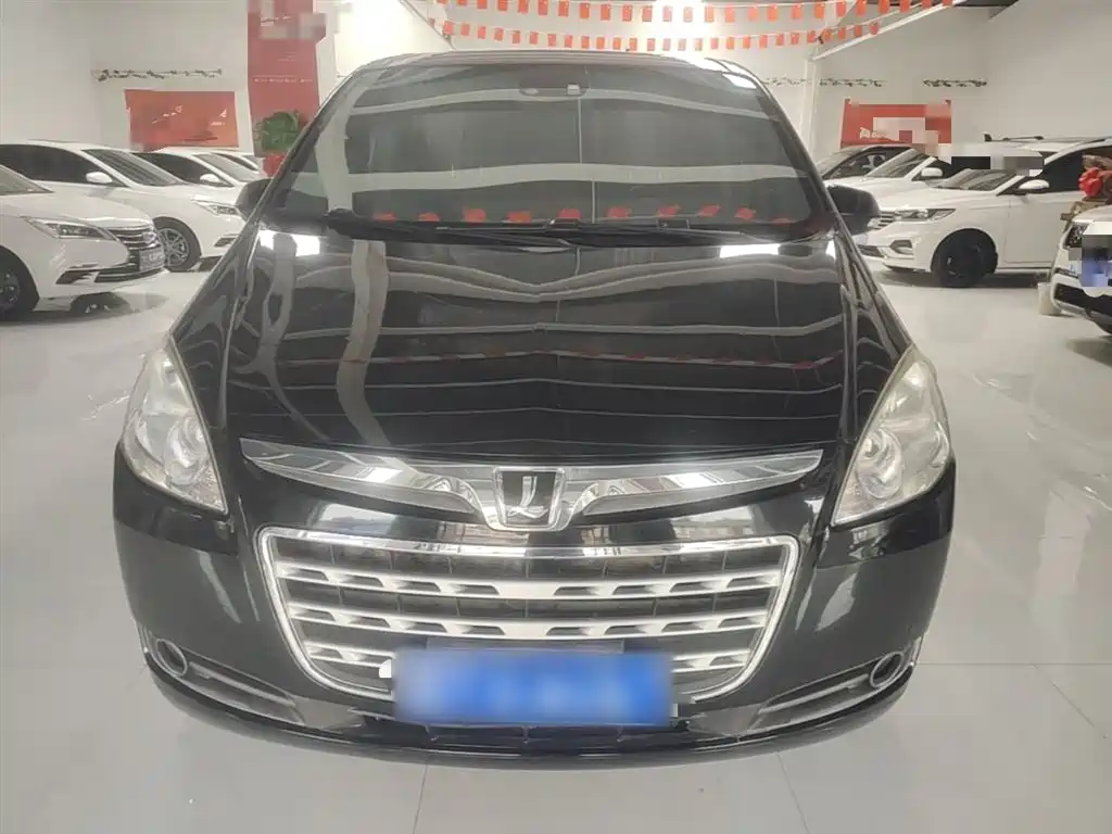 Luxgen Big 7 MPV — миниатюра 3