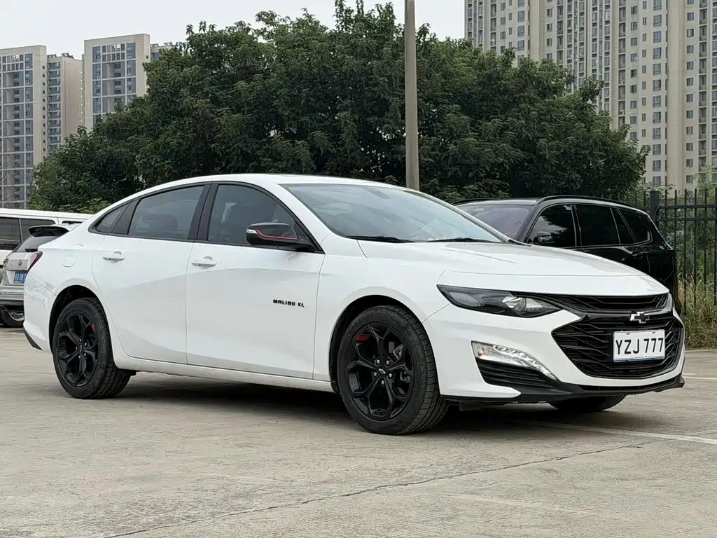 Chevrolet Malibu XL — миниатюра 3