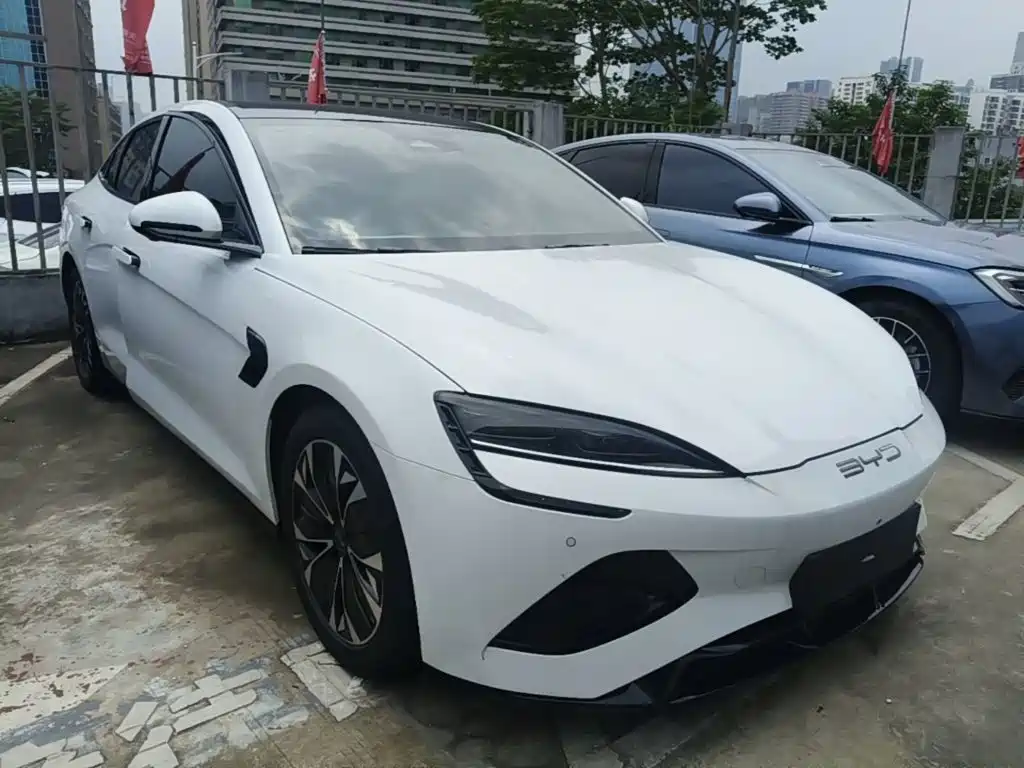 BYD Seal — миниатюра 4