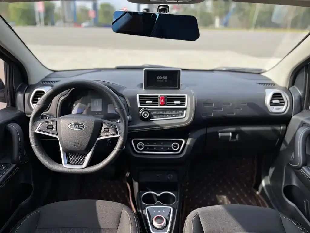 JAC JAC iEV6E — миниатюра 9