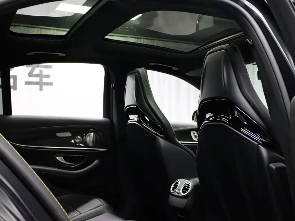 Mercedes-Benz E-Class AMG — миниатюра 24