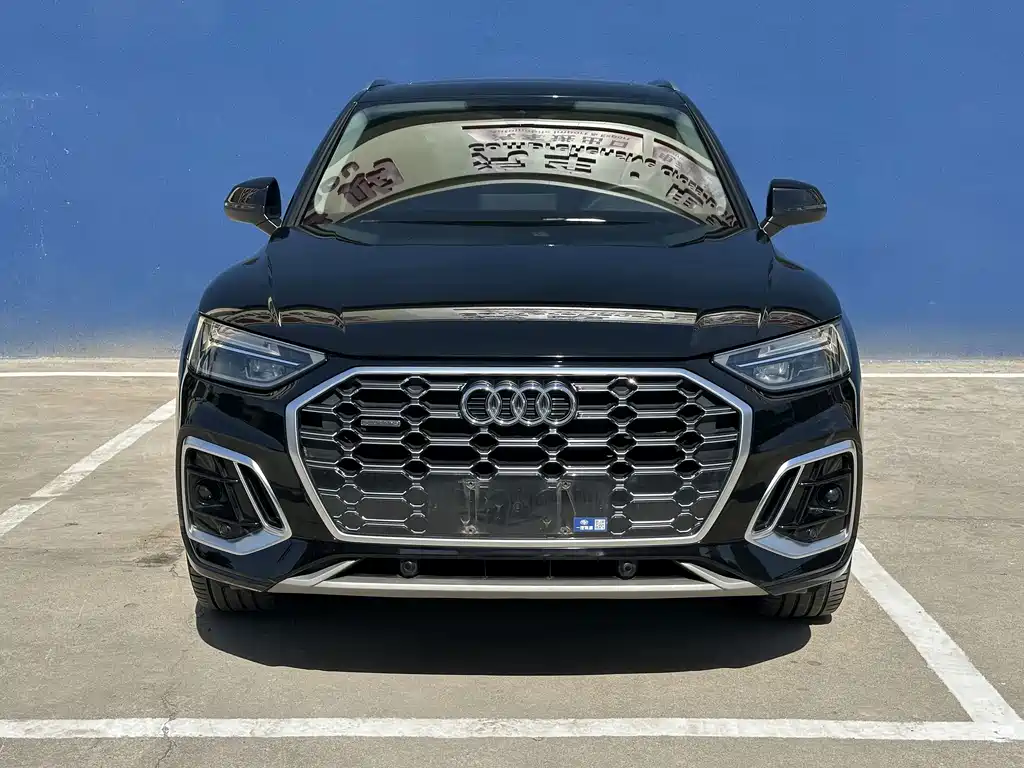 Audi Q5L — миниатюра 2