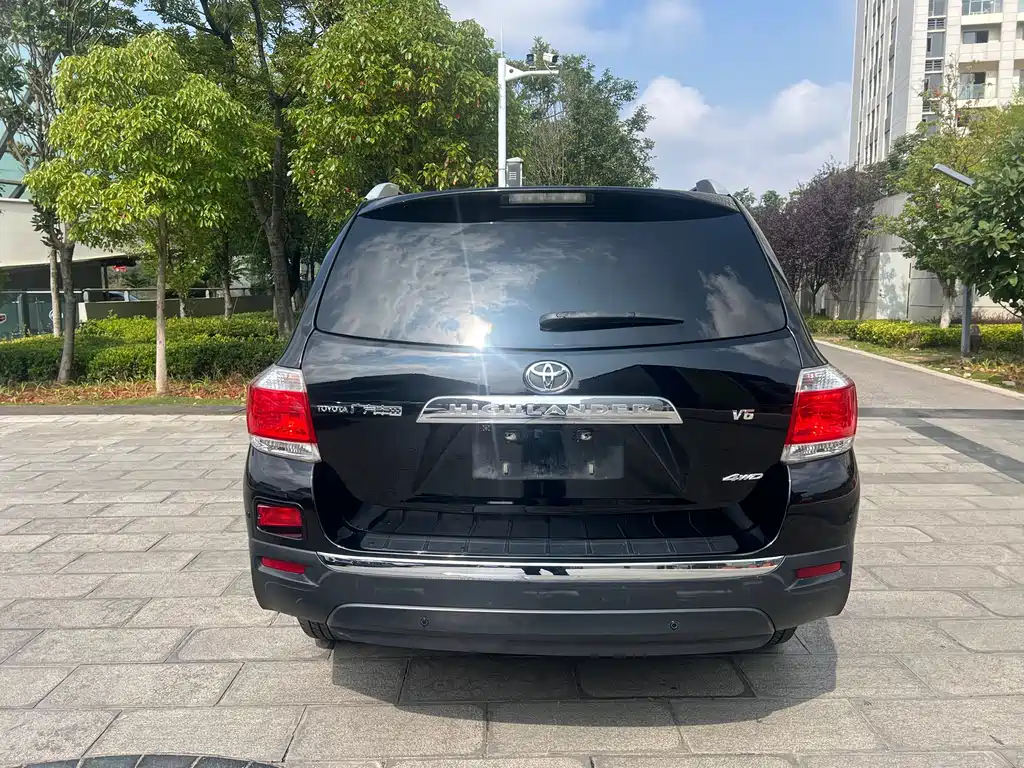 Toyota Highlander — миниатюра 14