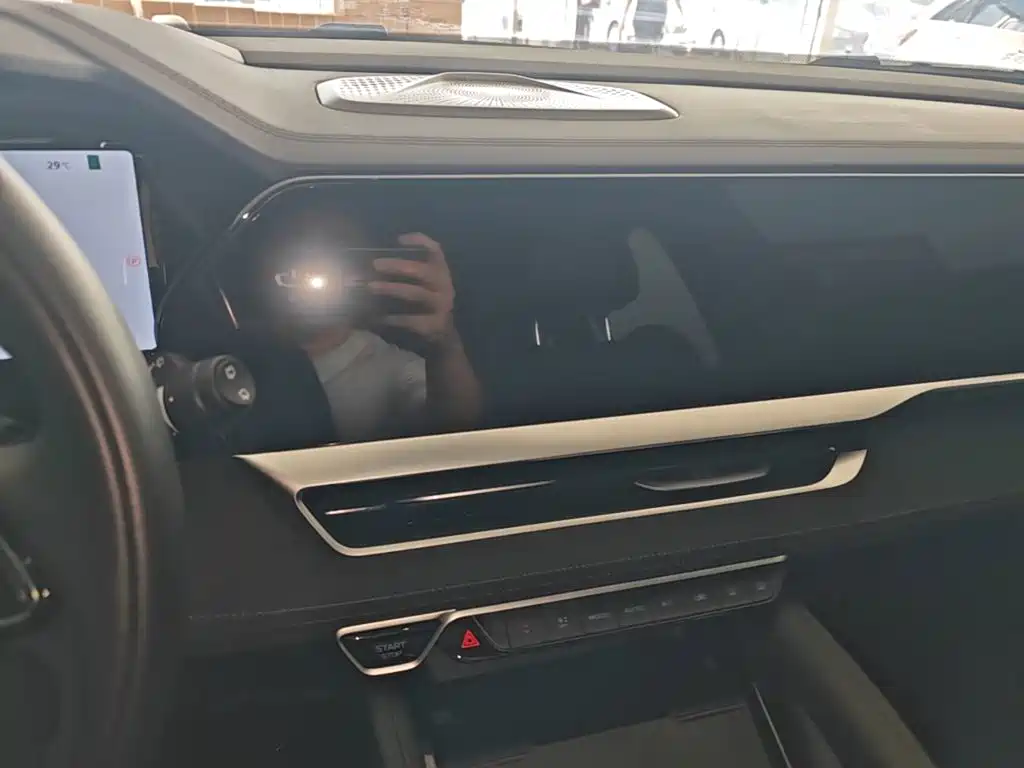 Geely Xingyue L — миниатюра 13