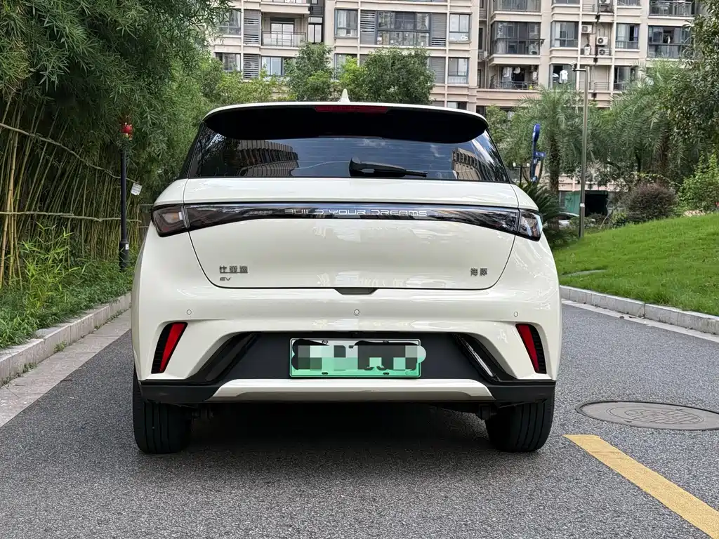 BYD Dolphin — миниатюра 13